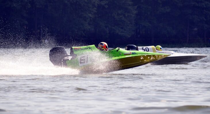 Dlaczego warto zainwestować w luksusowy jacht motorowy? Oto 5 niesamowitych różnic!